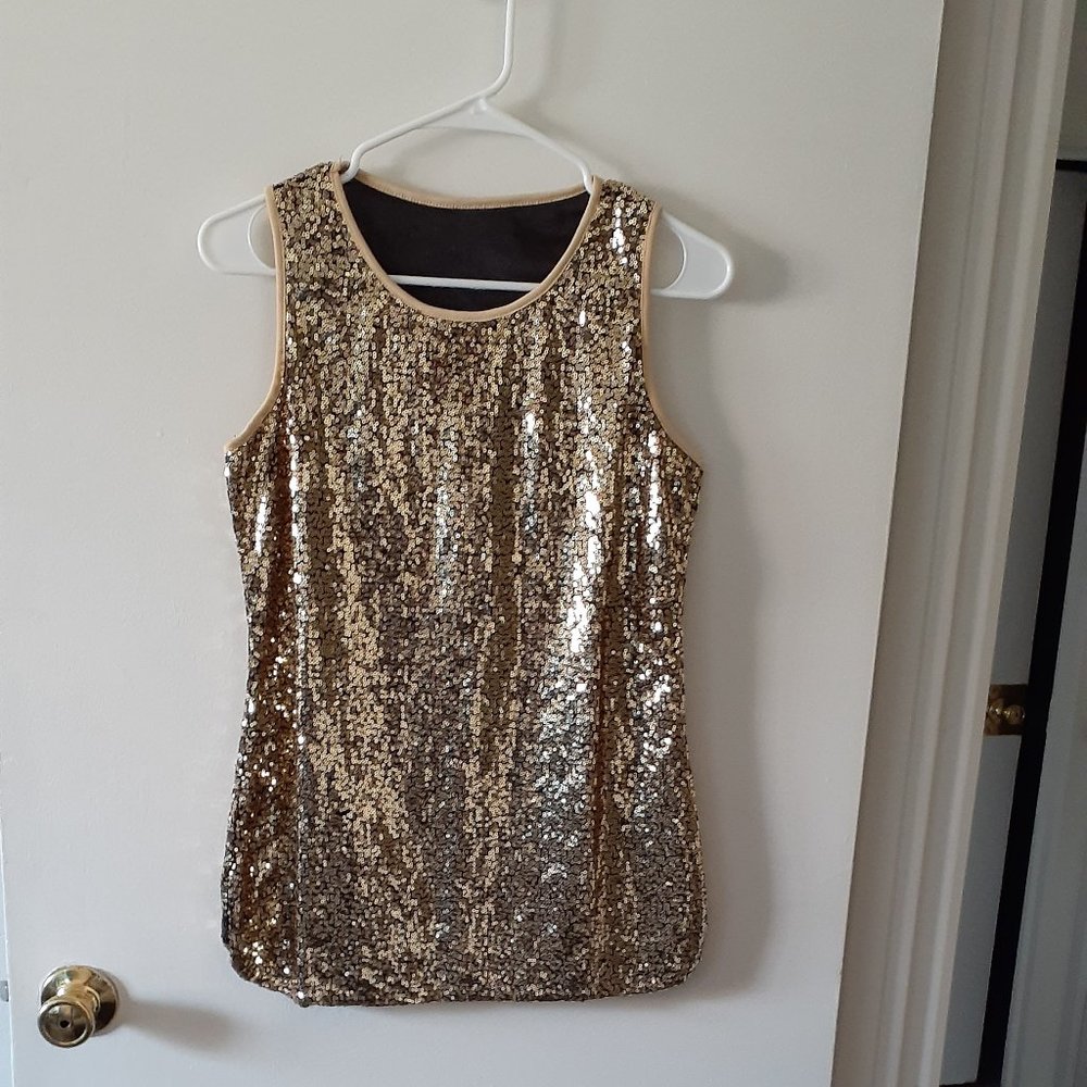 Women's Gold Seqenced Top